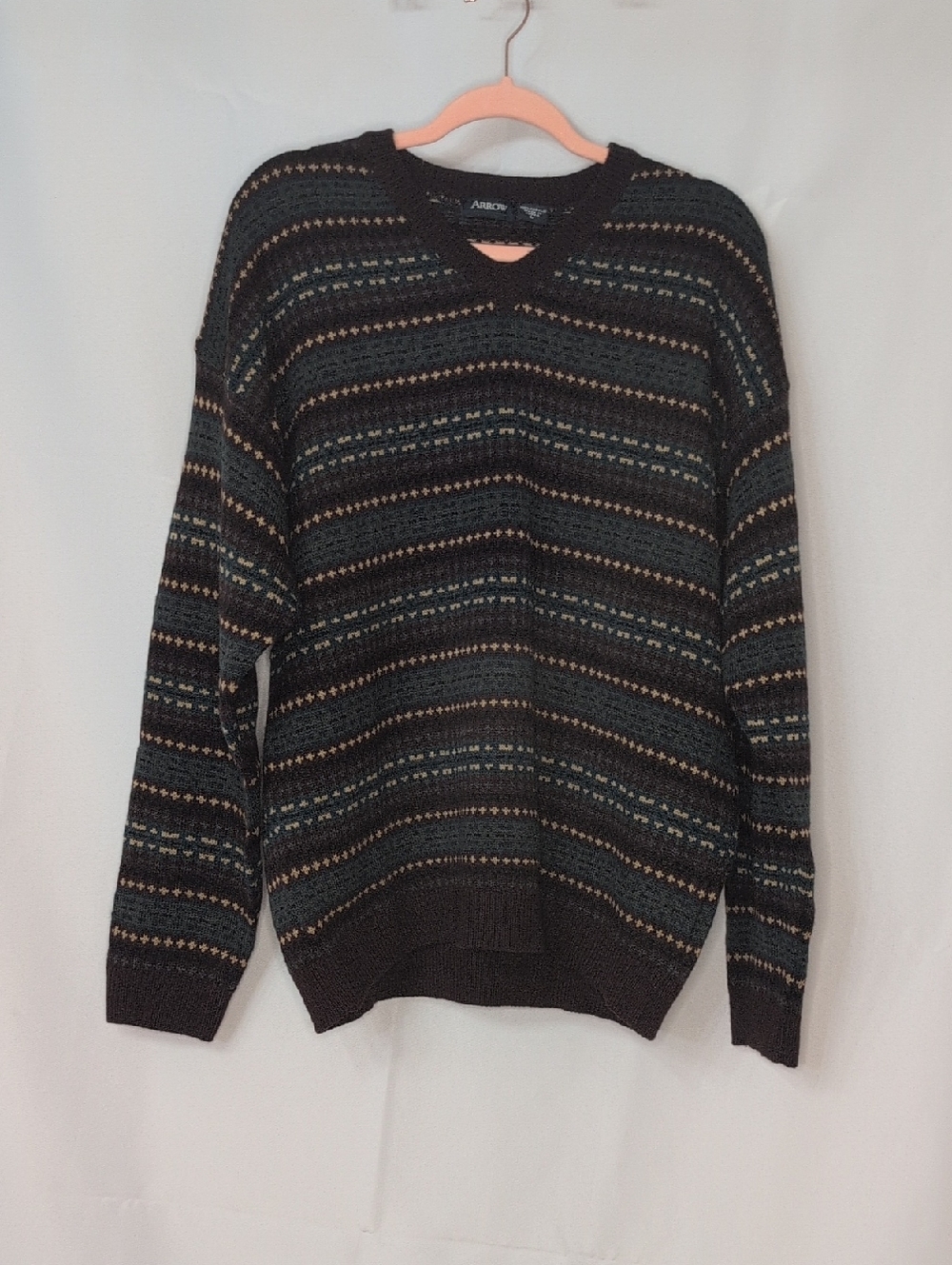 Arrow Men's Black and Brown Striped Crewneck Sweater